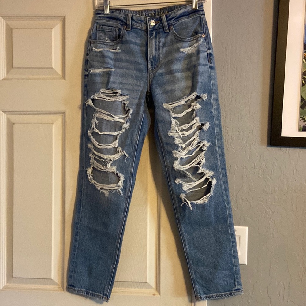 American Eagle Mom Jeans